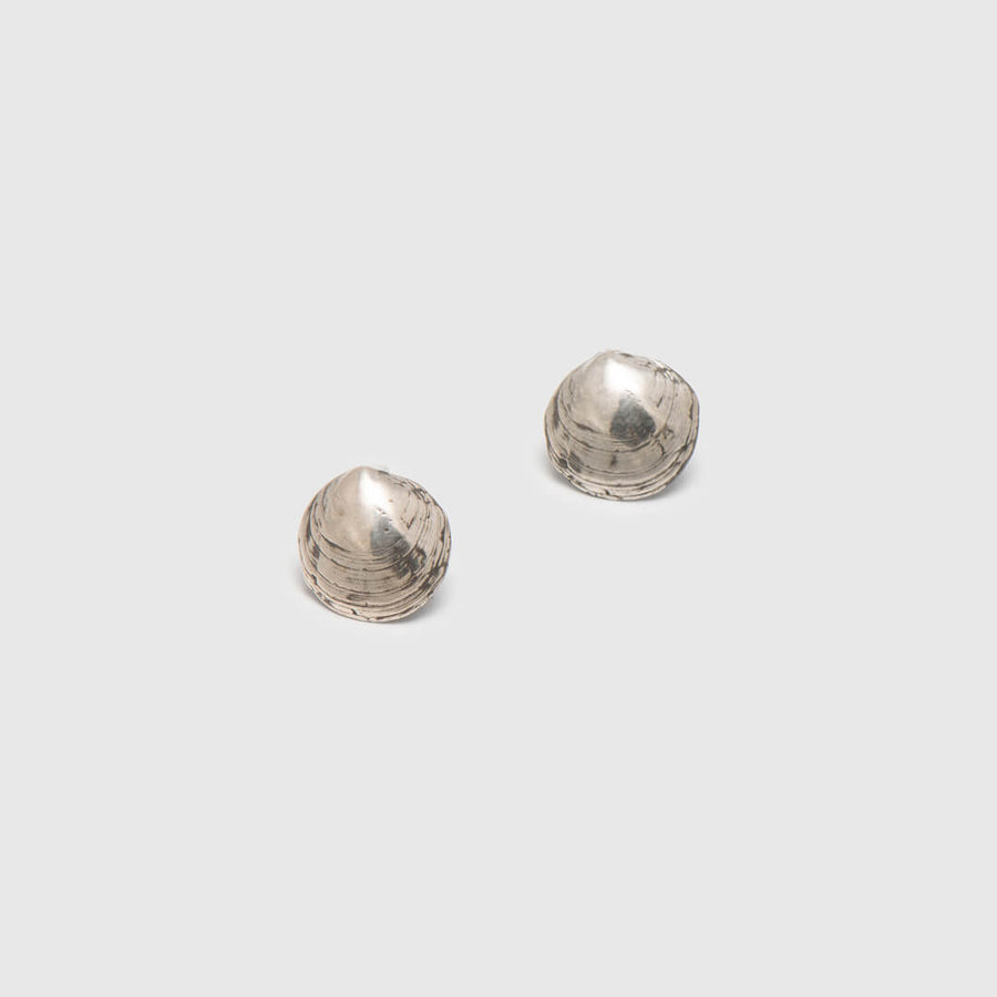 Romantic clams - stud earrings - silver 925 - black oxidation