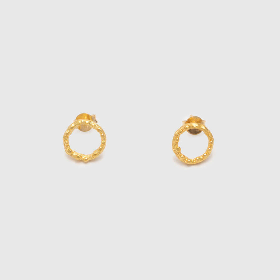 Tiny twig hoops with dewdrops - stud earrings - silver 925 - gold plated
