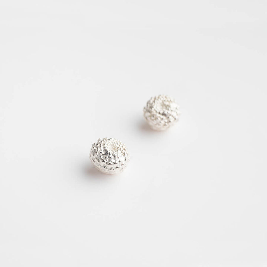 Small round seeds of the forest - stud earrings - sterling silver 925