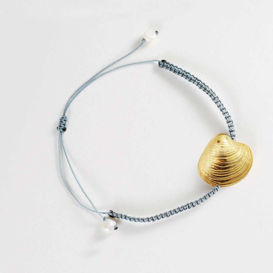 Master clam - macrame bracelet - silver 925 - gold plated - light blue