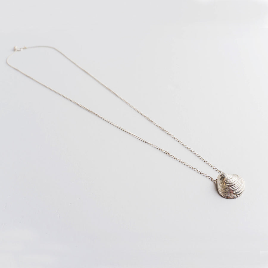 Master clam - long chain necklace - silver 925