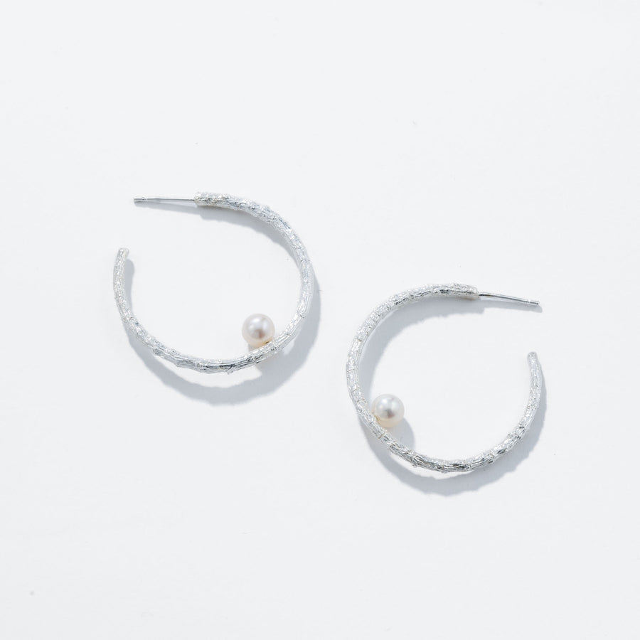 Small open hoops with pearl - earrings - sterling silver 925